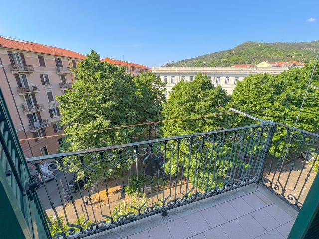 Appartamento in vendita di 100 m² in Via Giuseppe Verdi
