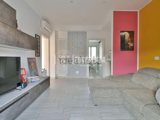 Appartamento in vendita di 100 m² in Via Giuseppe Verdi