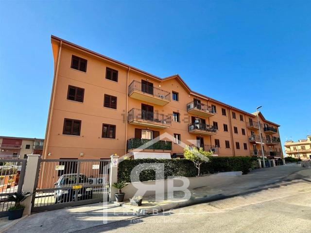 Appartamento in vendita di 100 m² in Via Giuseppina Cammarata, 3