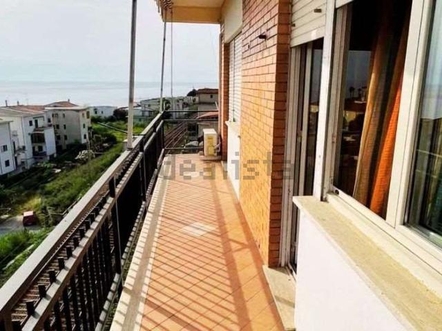 Appartamento in vendita di 100 m² in Via Giustino Fortunato