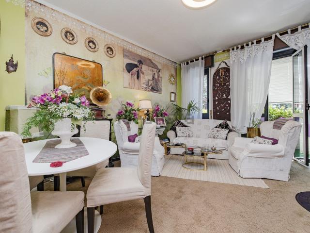 Appartamento in vendita di 100 m² in Via Giacomo Leopardi, 240