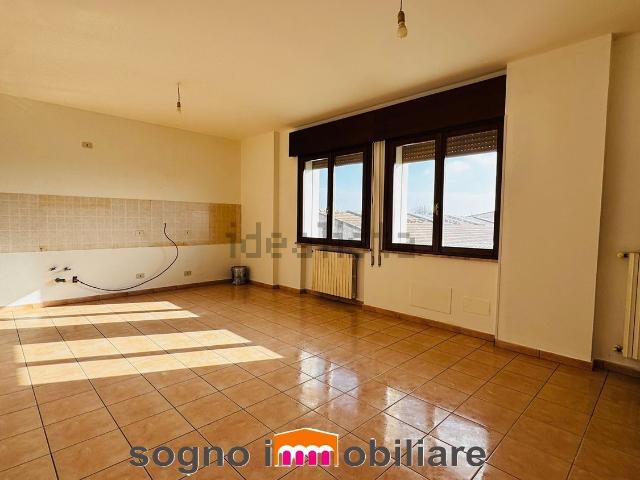 Appartamento in vendita di 100 m² in Via Giacomo Matteotti