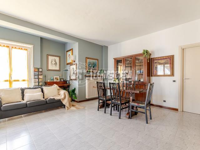 Appartamento in vendita di 100 m² in Via Giancarlo Sismondi, 65
