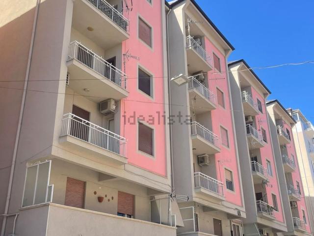 Appartamento in vendita di 100 m² in Via Gioeni, 93