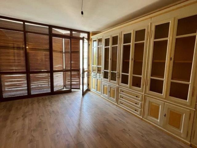 Appartamento in vendita di 100 m² in Via Giosuè Carducci