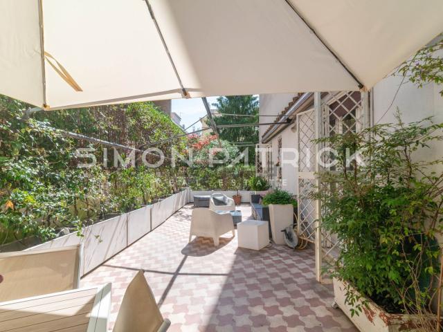 Appartamento in vendita di 100 m² in Via Giovanni Arrivabene