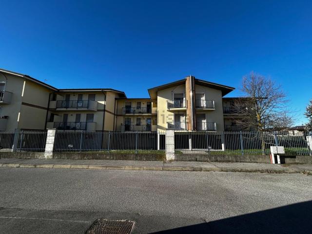 Appartamento in vendita di 100 m² in Via Giovanni Bassi, 20