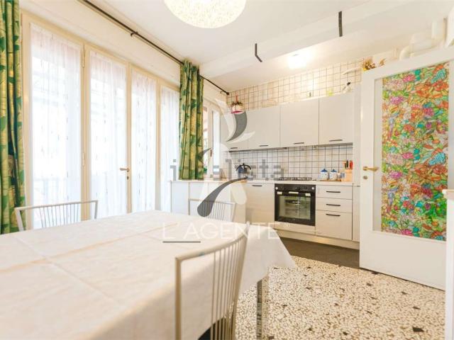 Appartamento in vendita di 100 m² in Via Giovanni Felisati