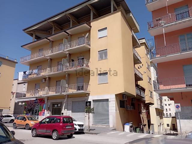 Appartamento in vendita di 100 m² in Via Girolamo Vitelli