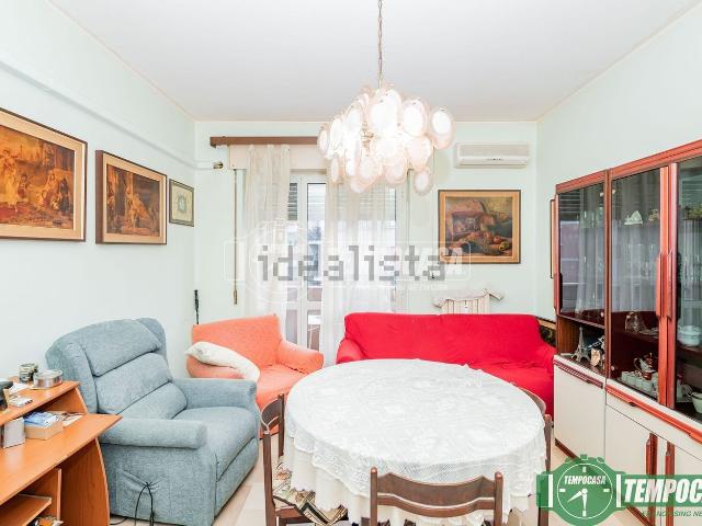 Appartamento in vendita di 100 m² in Via Guglielmo Marconi, 38