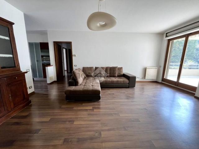 Appartamento in vendita di 100 m² in Via Guglielmo Marconi