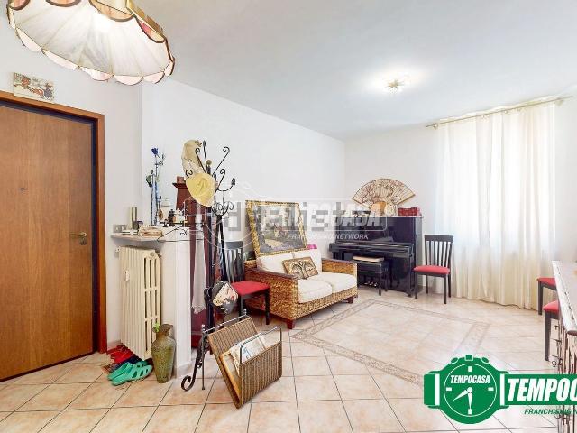 Appartamento in vendita di 100 m² in Via Guglielmo Oberdan