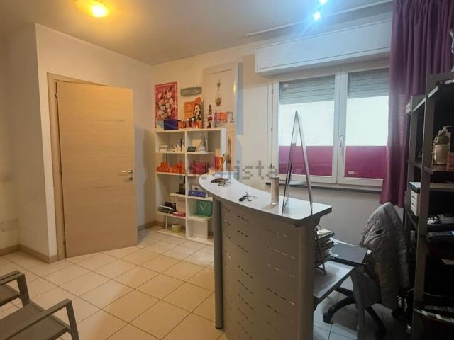 Appartamento in vendita di 100 m² in Via Guglielmo Pepe
