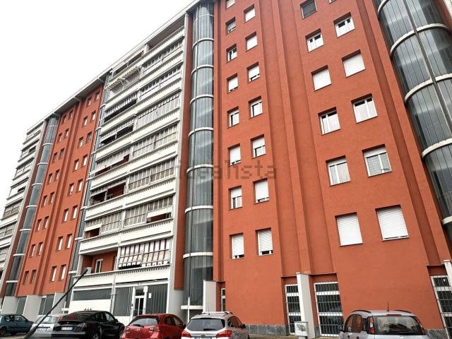 Appartamento in vendita di 100 m² in Via Guglielmo Reiss Romoli, 71