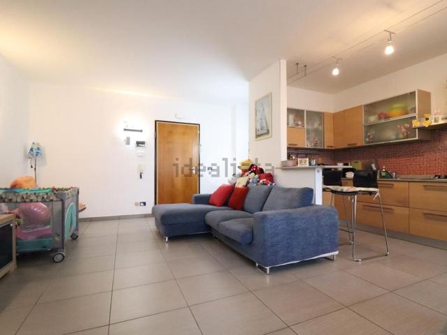 Appartamento in vendita di 100 m² in Via D. Alighieri, 34