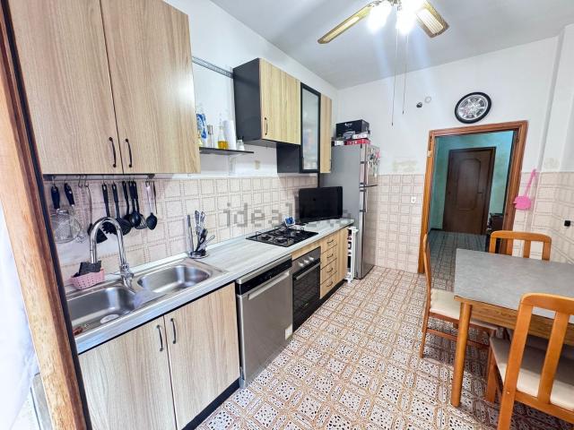 Appartamento in vendita di 100 m² in Via D. Calvitti