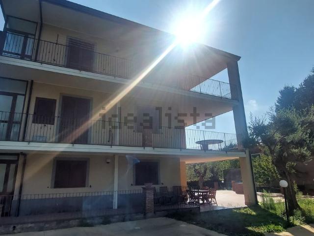 Appartamento in vendita di 100 m² in Via Dottore Giuffrida