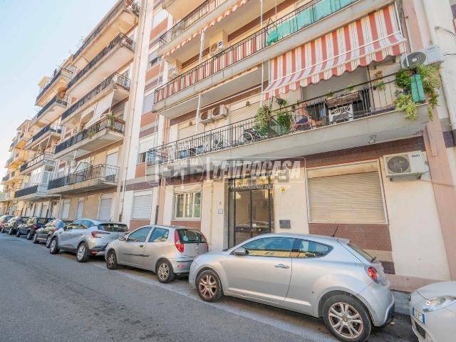 Appartamento in vendita di 100 m² in Via Dodici Apostoli, 2