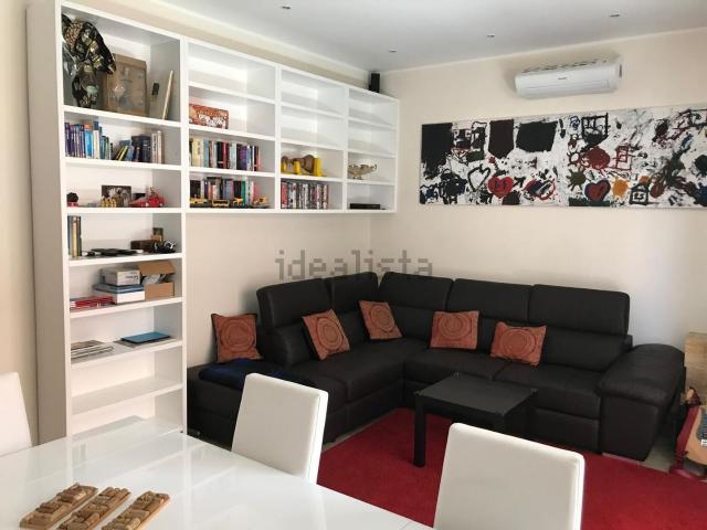 Appartamento in vendita di 100 m² in Via Dogali