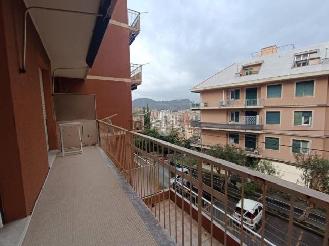 Appartamento in vendita di 100 m² in Via Domenico Oliva, 45