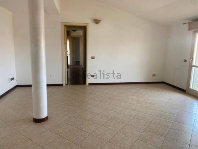 Appartamento in vendita di 100 m² in Via Don Giovanni Minzoni