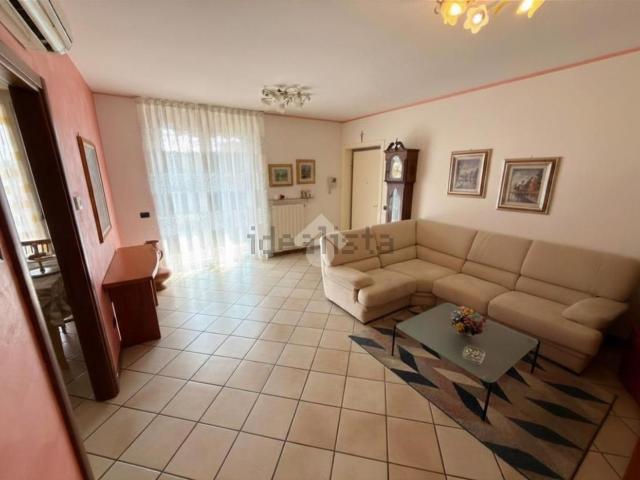Appartamento in vendita di 100 m² in Via Dante Alighieri, 16