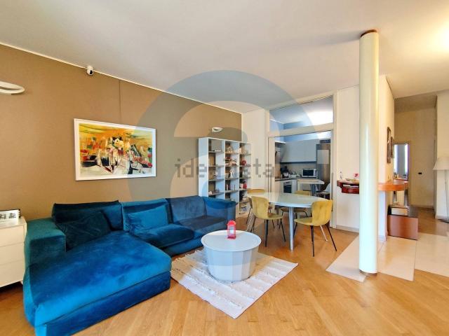 Appartamento in vendita di 100 m² in Via Dante Alighieri, 194