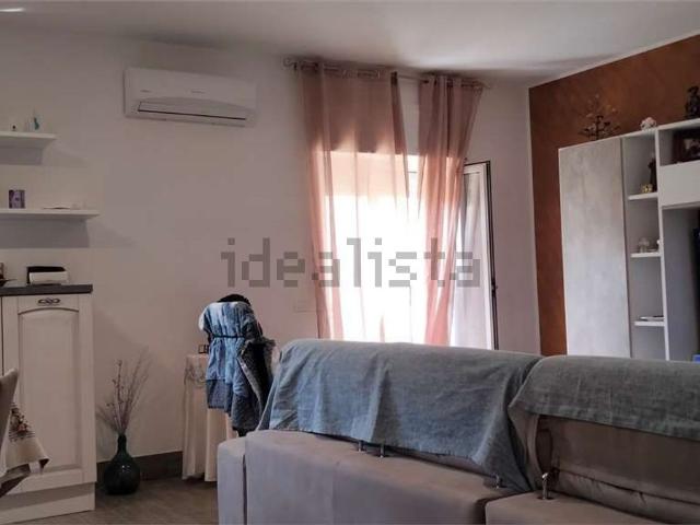 Appartamento in vendita di 100 m² in Via Dante Alighieri, 33