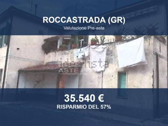 Appartamento in vendita di 100 m² in Via degli Alberghi, 21