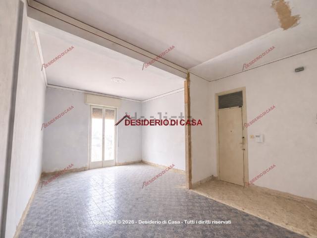 Appartamento in vendita di 100 m² in Via degli Iris, 2
