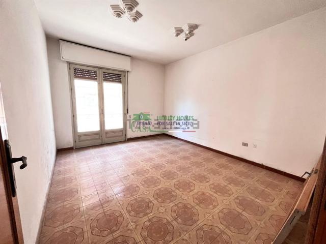 Appartamento in vendita di 100 m² in Via dei Castagni