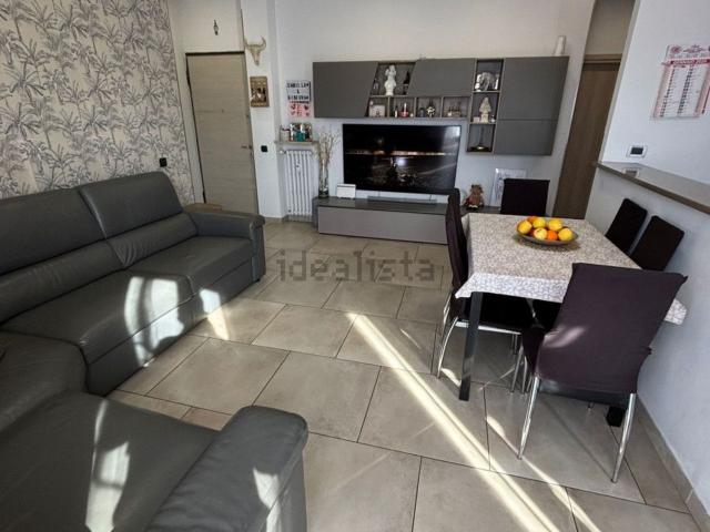 Appartamento in vendita di 100 m² in Via dei Platani, 3