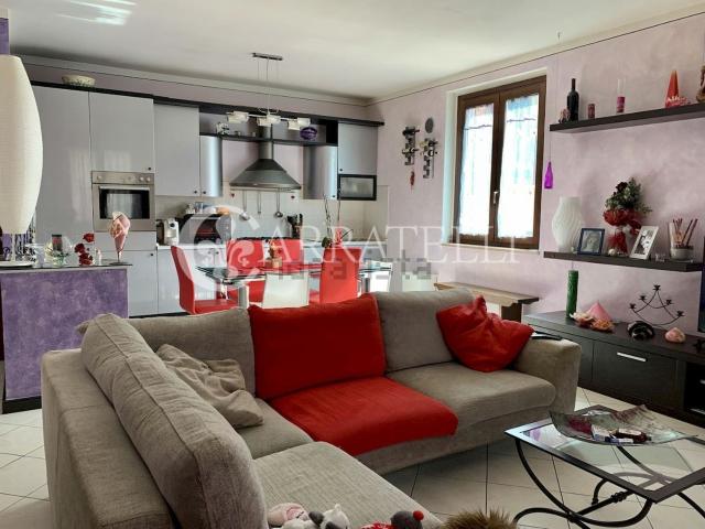 Appartamento in vendita di 100 m² in Via dei Pontisecchi, 2