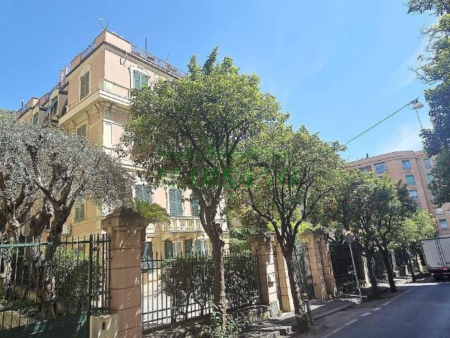 Appartamento in vendita di 100 m² in Via dei Vassalli