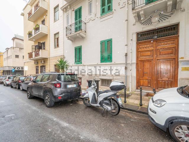 Appartamento in vendita di 100 m² in Via del Bufalo, 7
