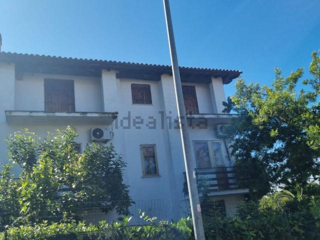 Appartamento in vendita di 100 m² in Via del Fosso degli Arcacci
