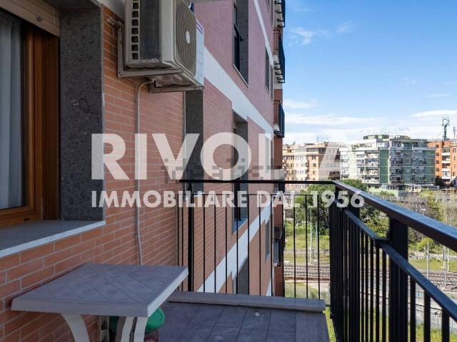 Appartamento in vendita di 100 m² in Via del Fornetto