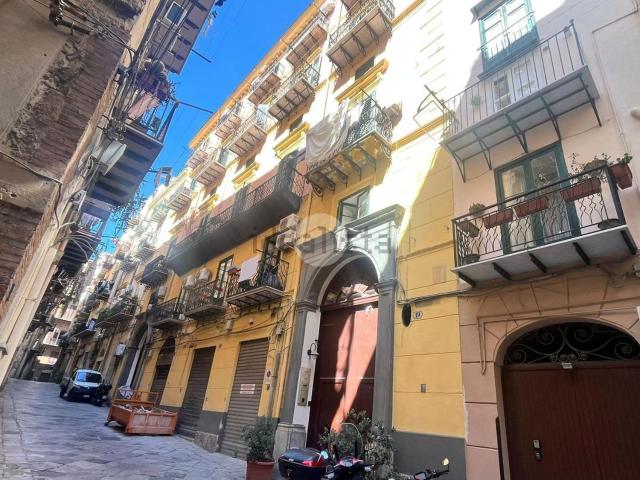 Appartamento in vendita di 100 m² in Via del Parlamento, 19
