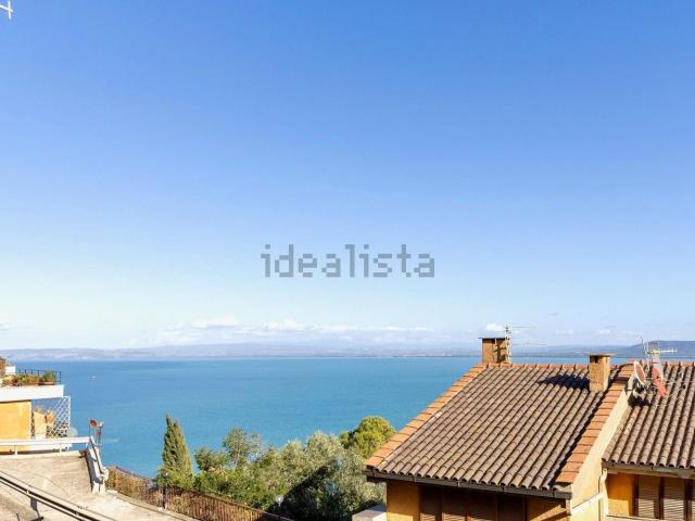 Appartamento in vendita di 100 m² in Via del sole