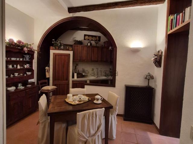 Appartamento in vendita di 100 m² in Via del Tempio