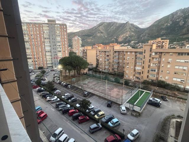 Appartamento in vendita di 100 m² in Via dell&apos Antilope, 14