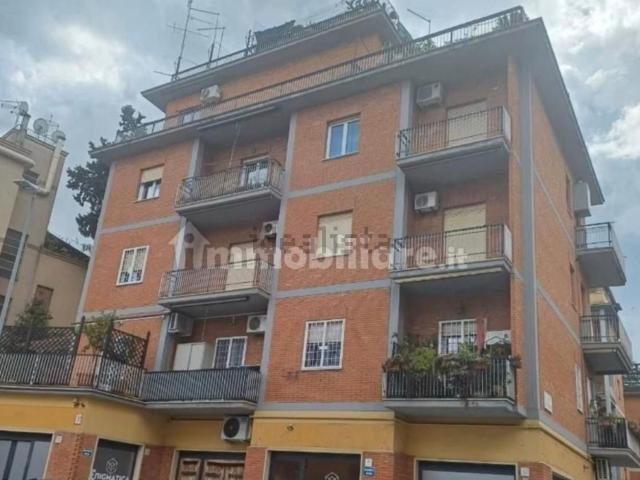Appartamento in vendita di 100 m² in Via dell&apos Astore