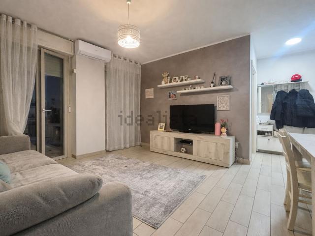 Appartamento in vendita di 100 m² in Via della Cooperazione, 5