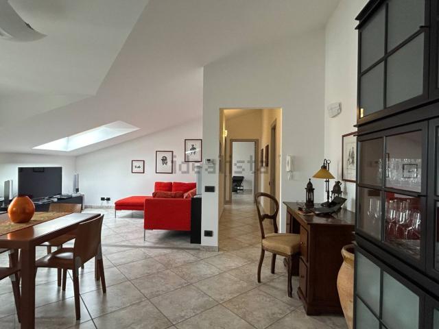Appartamento in vendita di 100 m² in Via della Fornace