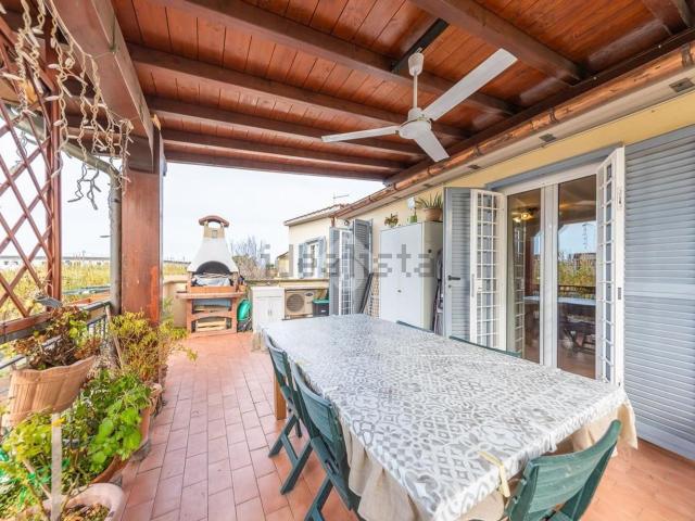 Appartamento in vendita di 100 m² in Via della Marranella di Marino, 1