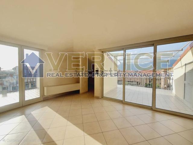Appartamento in vendita di 100 m² in Via della Stazione, 19