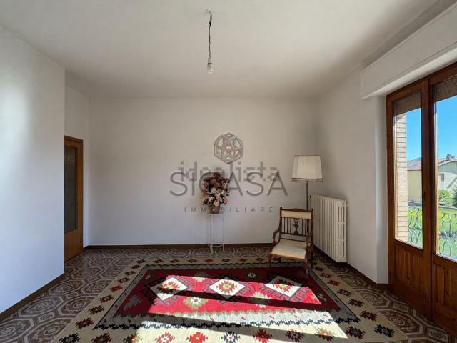 Appartamento in vendita di 100 m² in Via della Stazione, 7