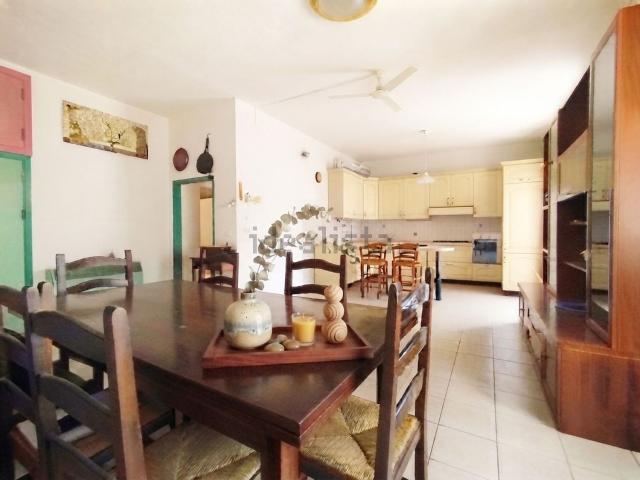 Appartamento in vendita di 100 m² in Via della Pace, 116