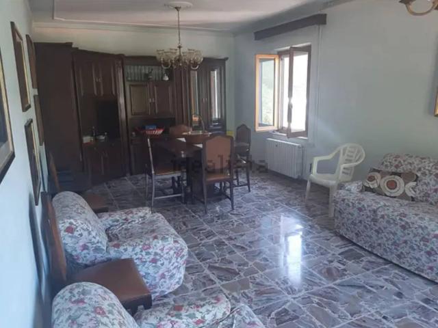 Appartamento in vendita di 100 m² in Via della Pioppa