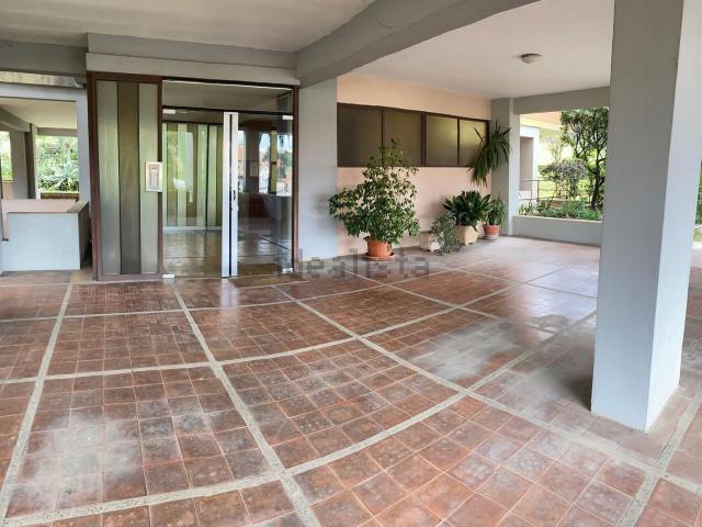 Appartamento in vendita di 100 m² in Via della Pisana, 193